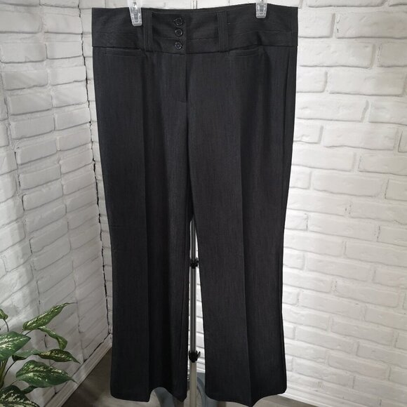 Fashion Bug Ladies Size 14 Black Zipper & 3 Button Closure Flare Leg Dress Pants - Picture 1 of 14